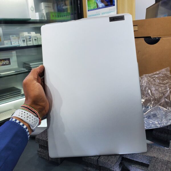 Lenovo IdeaPad Slim 5 Ryzen 5 700 Series - Image 2
