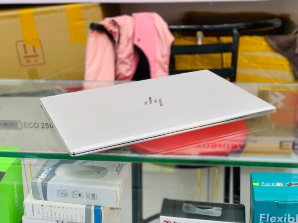 HP EliteBook 1040 G6 x360 - Image 2