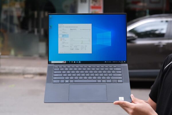 Dell Precision 5550 - Image 2
