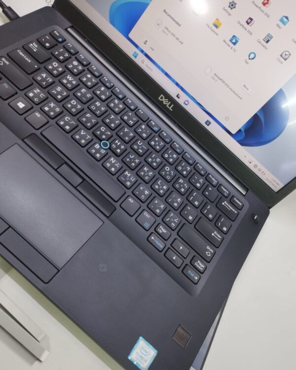 Dell Latitude 7490 - Image 2