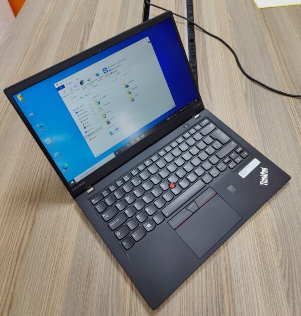 Lenovo ThinkPad X1 Carbon - Image 2