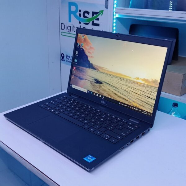 Dell Latitude 3420 - Image 3