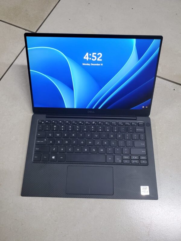 Dell XPS 13 7390