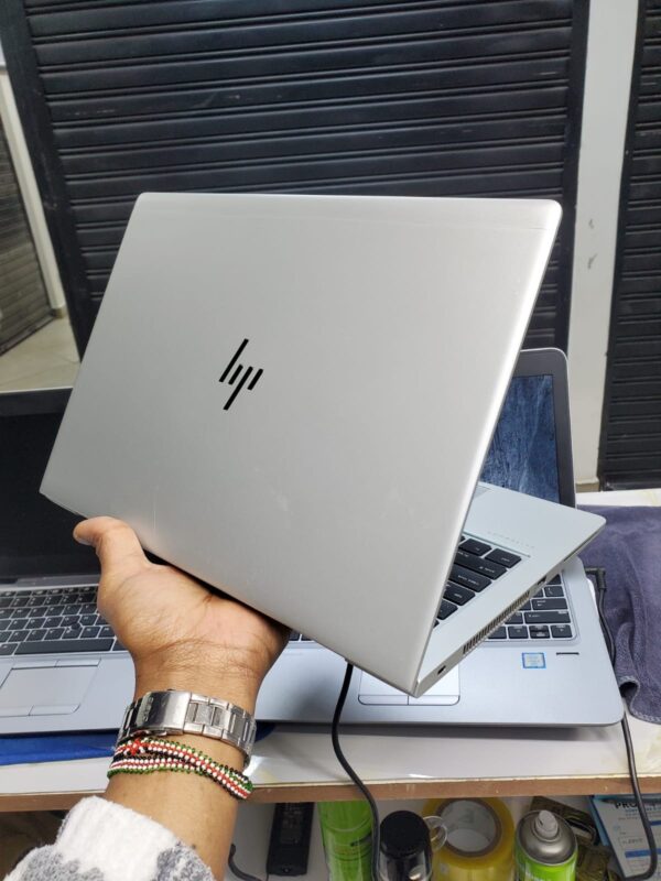 HP EliteBook 840 G6 - Image 3