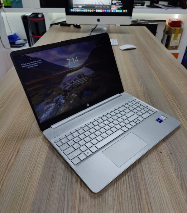 HP 15s G9 - Image 2