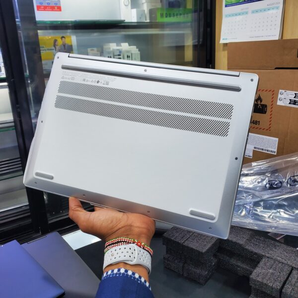 Lenovo IdeaPad Slim 5 Ryzen 5 700 Series - Image 5