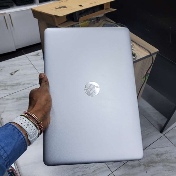 HP EliteBook 850 G3 - Image 3