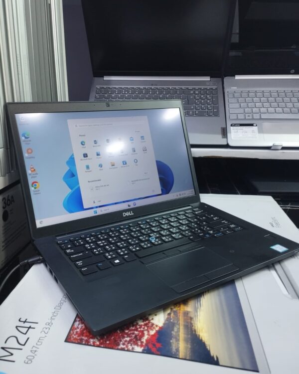 Dell Latitude 7490 - Image 5