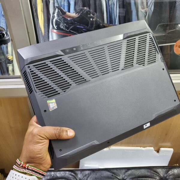 Dell Gaming G15 - Image 4