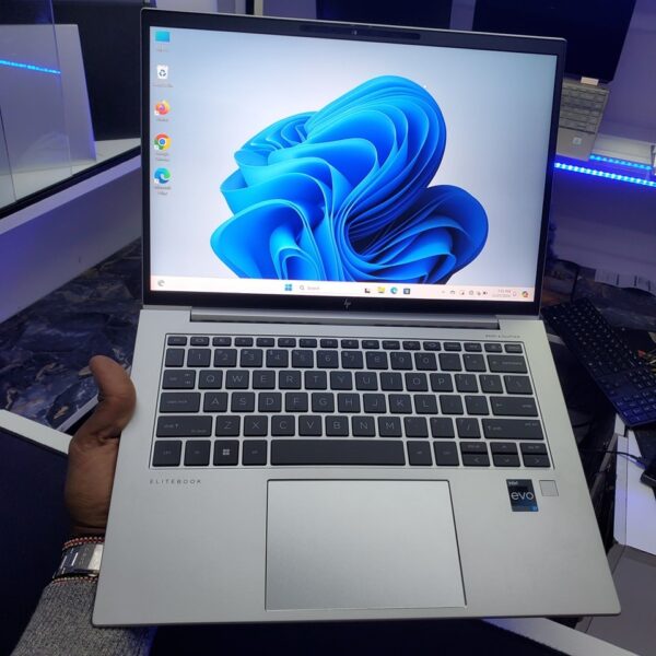 HP EliteBook 840 G9